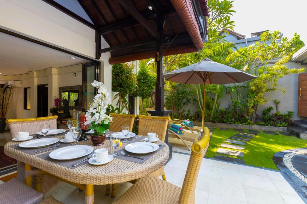 Villa Kibbi Семиняк Екстериор снимка